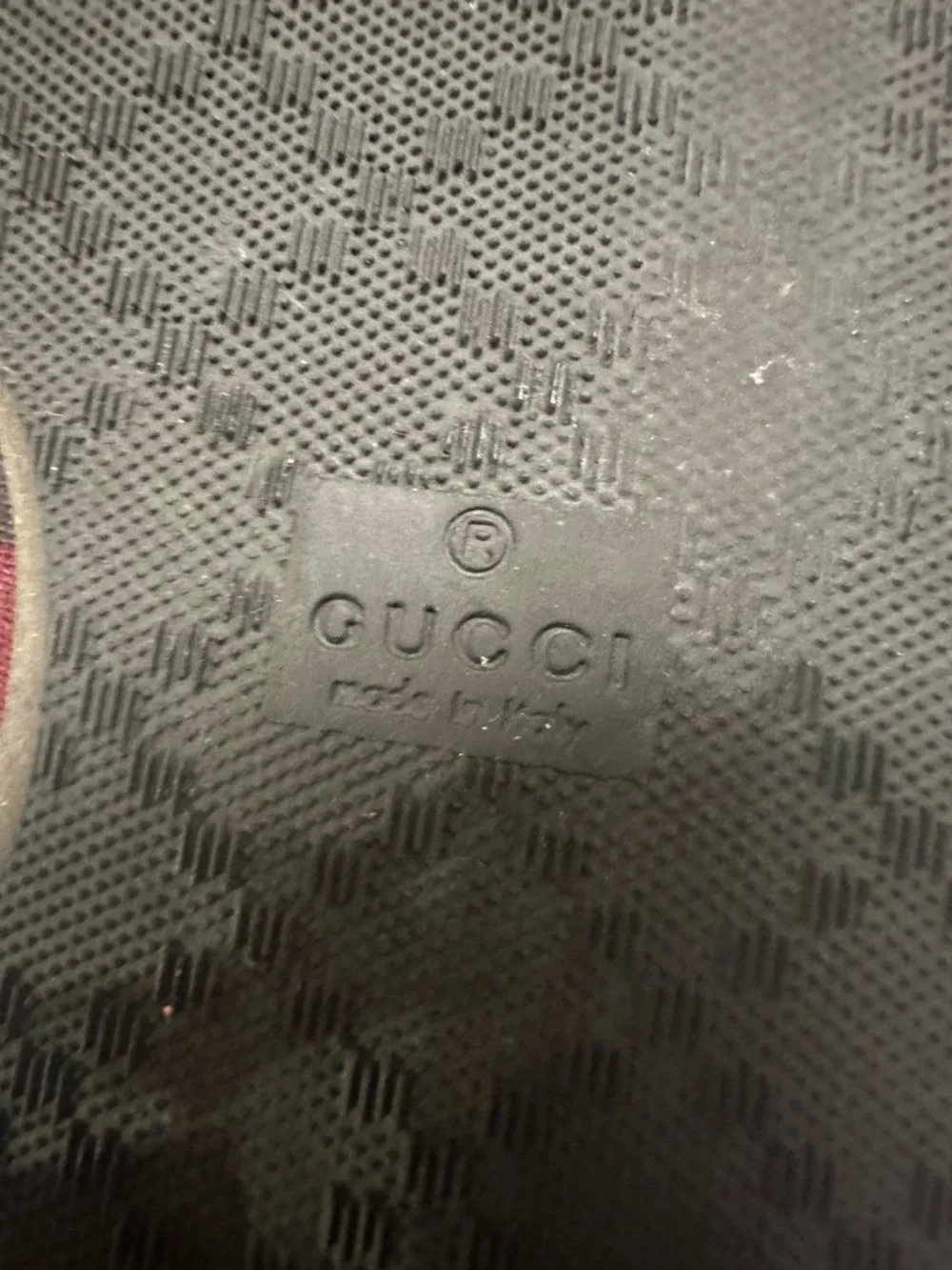 Gucci unisex Brown Signature Leather & Suede Sneaker - Brown/Red Stripe - Picture 6 of 7